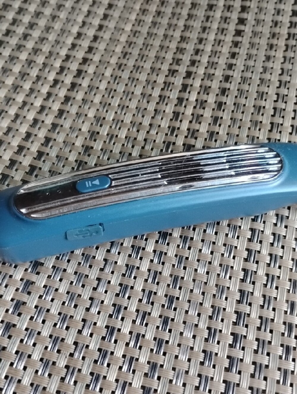 Portable Neck Speaker - Blue - Picture 3 of 4